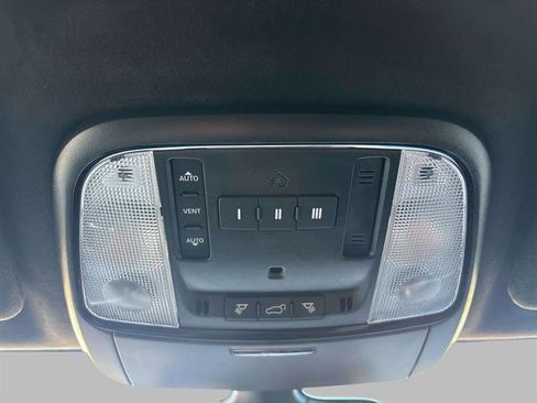 Used 2022 Dodge Durango R/T image 28