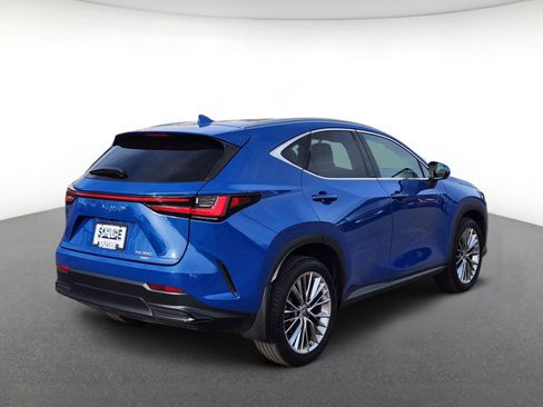 Used 2022 Lexus NX 350 AWD w/ Luxury Package image 3
