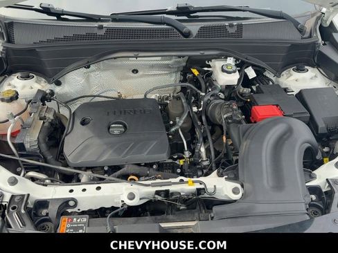 Used 2021 Chevrolet TrailBlazer RS w/ Technology Package FWD image 24