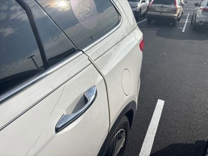 Used 2016 Hyundai Santa Fe SE w/ Option Group 02