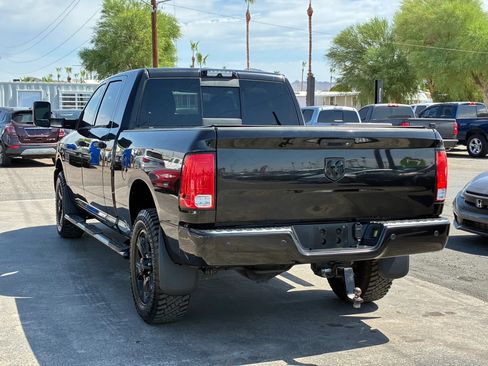 Used 2016 RAM 2500 Big Horn w/ Black Appearance Group RWD image 4