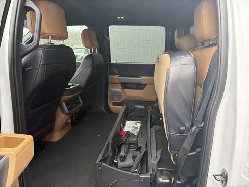 Used 2023 Ford F350 Lariat w/ Tow Technology Package image 27