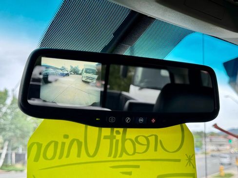 Used 2012 GMC Sierra 3500 SLT w/ SLT Convenience Package image 15