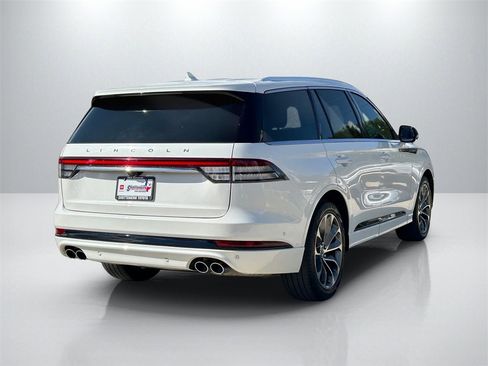 Used 2023 Lincoln Aviator Grand Touring w/ Equipment Group 301A image 5