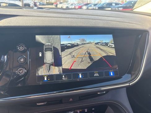 Used 2022 Buick Envision Avenir w/ Technology Package II image 24