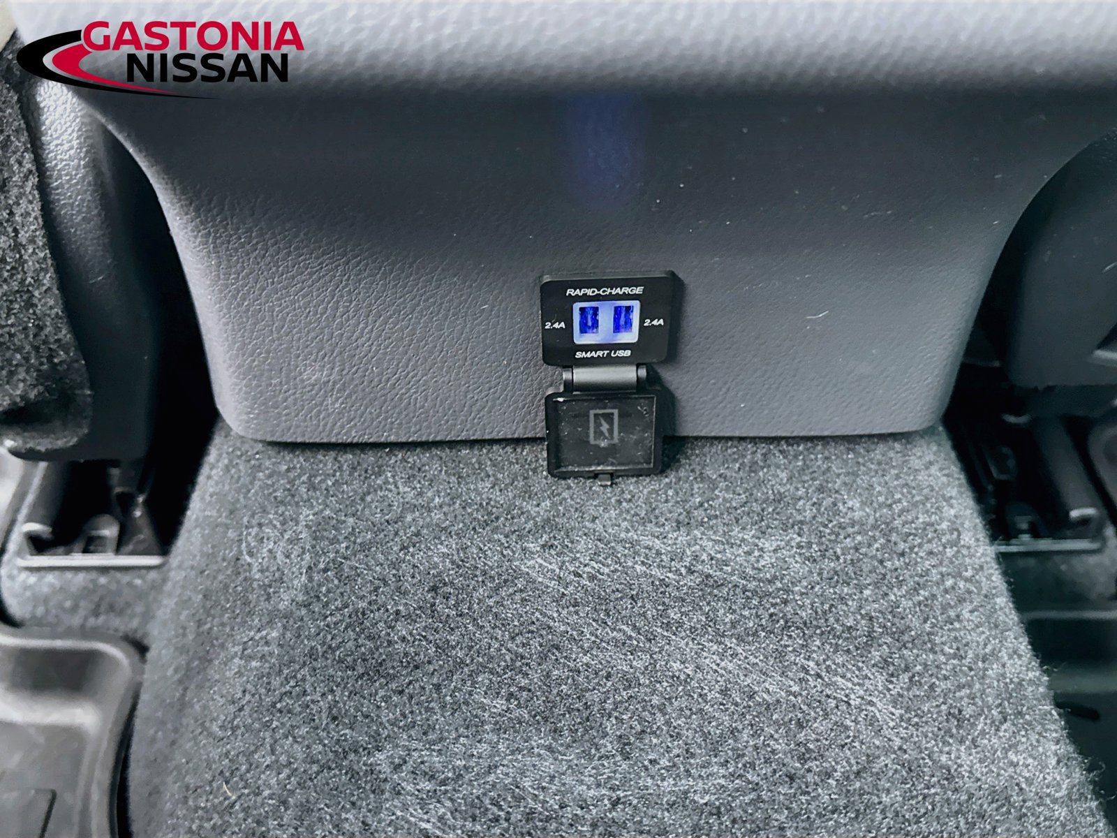 Used 2024 Toyota Camry SE w/ Cold Weather Package AWD/4WD image 31