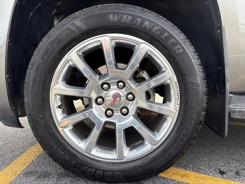 Used 2009 GMC Yukon SLT image 14