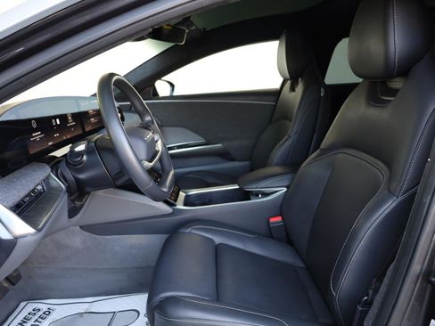 Used 2024 Lucid Air Touring AWD/4WD image 15