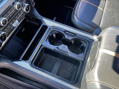 Used 2024 Ford F250 Platinum image 17