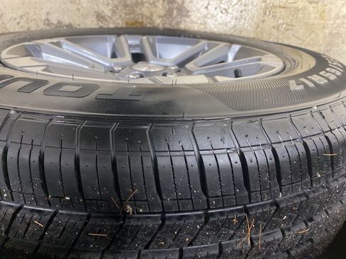 Used 2025 GMC Terrain Elevation image 11