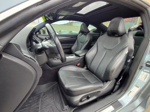 Used 2017 INFINITI Q60 3.0t AWD/4WD image 17