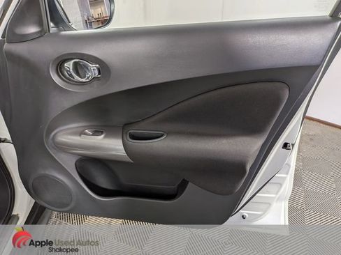 Used 2012 Nissan Juke SL AWD/4WD image 36