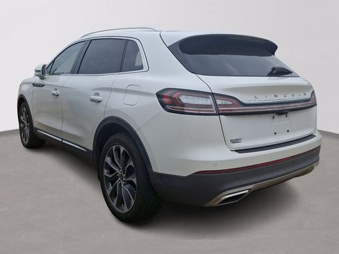 Certified 2023 Lincoln Nautilus Reserve w/ Equipment Group 201A image 4