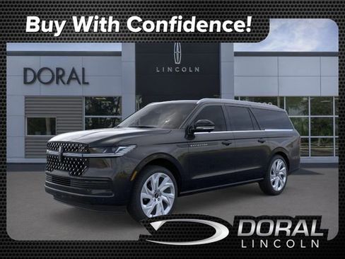 New 2025 Lincoln Navigator L Black Label image 1