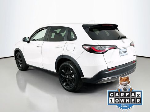 Used 2023 Honda HR-V Sport image 6