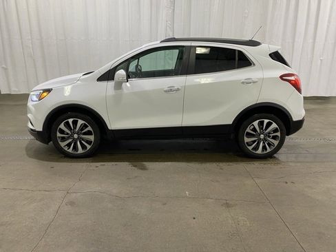 Used 2019 Buick Encore Essence image 6