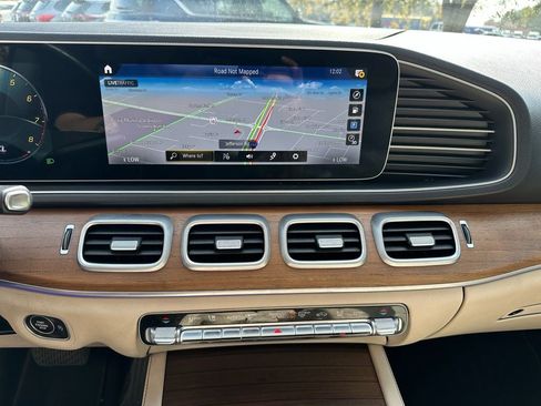 Used 2022 Mercedes-Benz GLE 350 4MATIC w/ AMG Line Exterior image 20