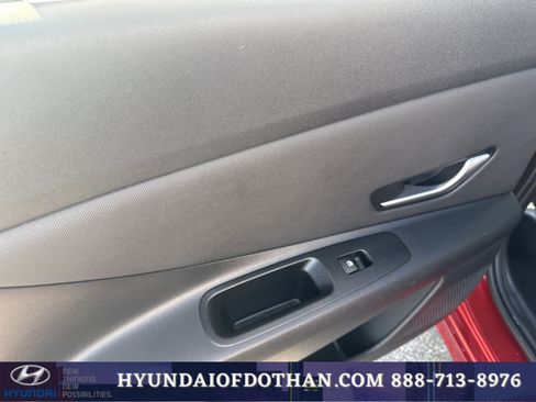 Certified 2023 Hyundai Elantra SEL w/ Convenience Package FWD image 11