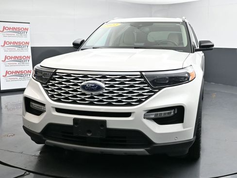 Used 2022 Ford Explorer Platinum w/ Equipment Group 601A image 4