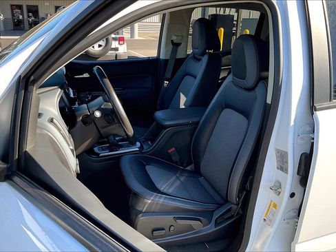 Used 2022 Chevrolet Colorado Z71 image 24