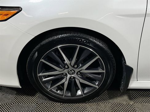 Certified 2023 Toyota Camry XLE image 28