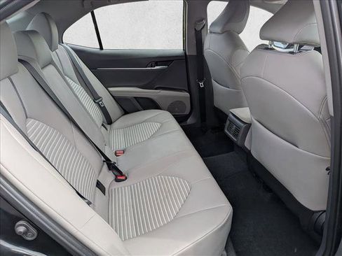 Used 2023 Toyota Camry SE w/ Cold Weather Package AWD/4WD image 19