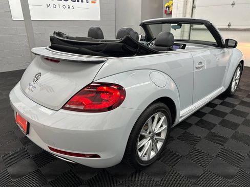 Used 2019 Volkswagen Beetle 2.0T SE FWD image 15