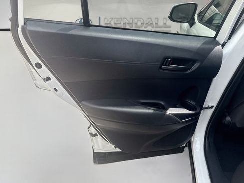 Used 2024 Toyota Corolla Cross LE w/ Moonroof Package FWD image 23