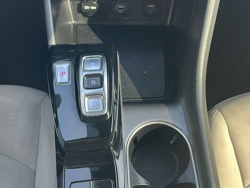 Used 2022 Hyundai Sonata SE FWD image 26