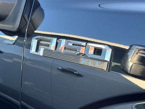 Used 2019 Ford F150 XLT w/ Equipment Group 302A Luxury AWD/4WD image 6