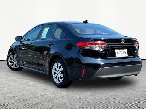 Used 2024 Toyota Corolla LE FWD image 4