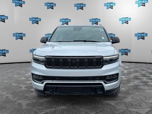 Certified 2025 Jeep Grand Wagoneer Series II Obsidian w/ Quick Order Packagew 28T image 9