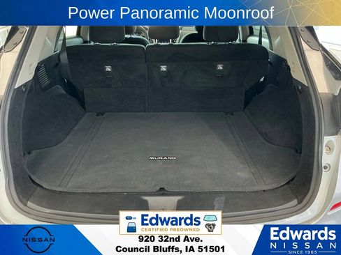 Used 2019 Nissan Murano SV w/ Premium Package AWD/4WD image 12