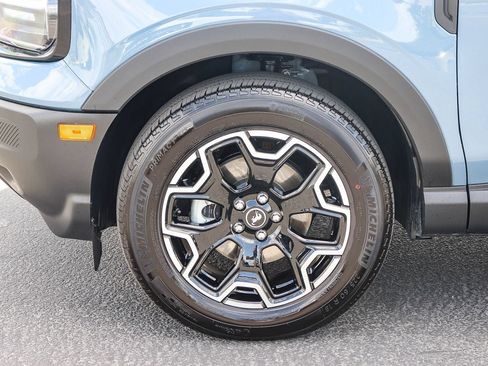 Used 2026 Ford Bronco Sport Outer Banks AWD/4WD image 9