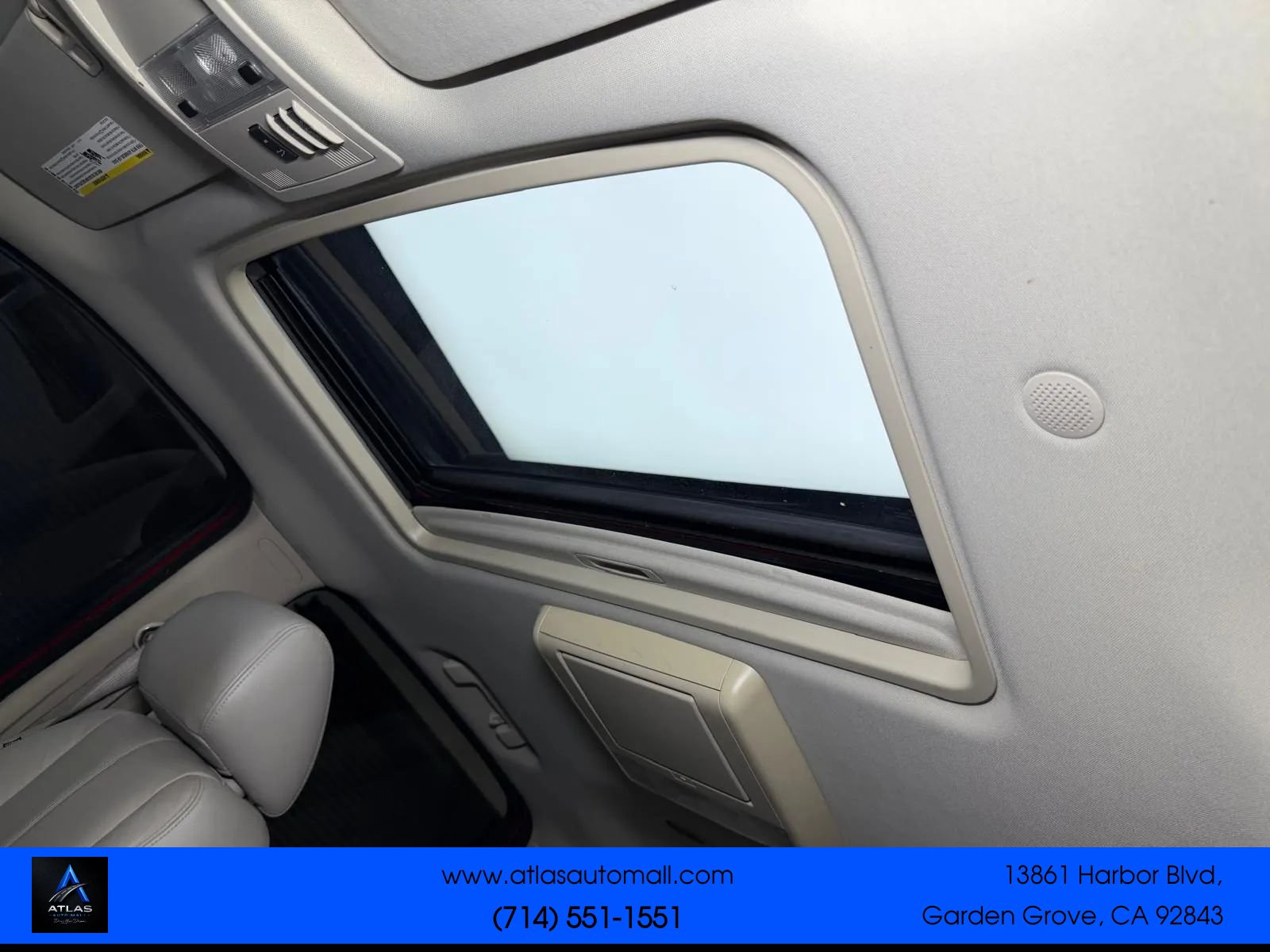 Used 2012 Chevrolet Suburban 2500 LT AWD/4WD image 34