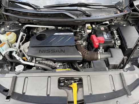 Used 2023 Nissan Rogue SV w/ SV Premium Package image 13