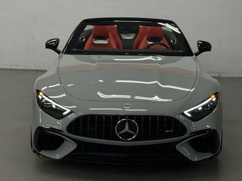 Used 2022 Mercedes-Benz SL 63 AMG 4MATIC image 22