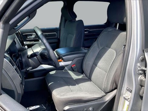 Used 2025 RAM 1500 Big Horn AWD/4WD image 24