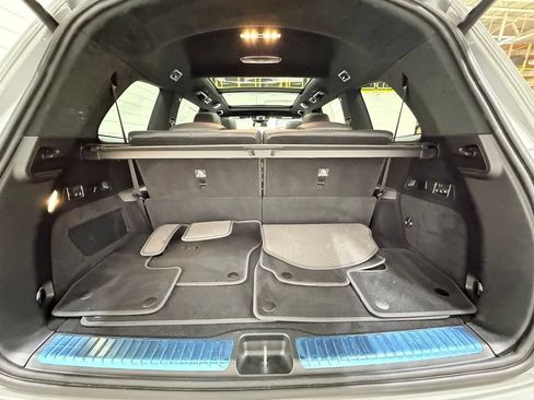 Used 2025 Mercedes-Benz GLS 63 AMG 4MATIC image 52