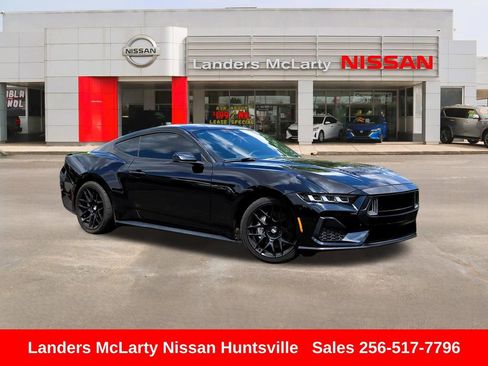 Used 2024 Ford Mustang GT RWD image 1