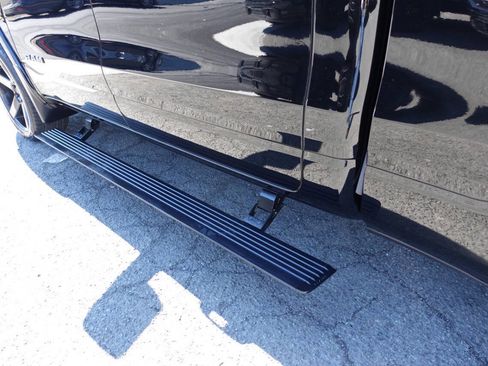 Used 2022 RAM 1500 Limited image 29