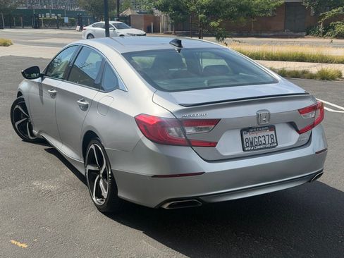 Used 2021 Honda Accord Sport image 5