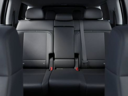 New 2026 Hyundai Santa Fe SE FWD image 12