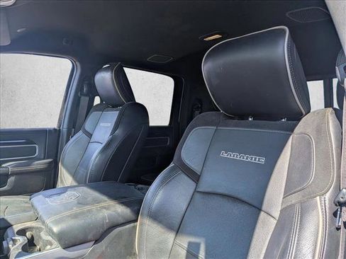 Used 2020 RAM 2500 Laramie w/ Night Edition image 14
