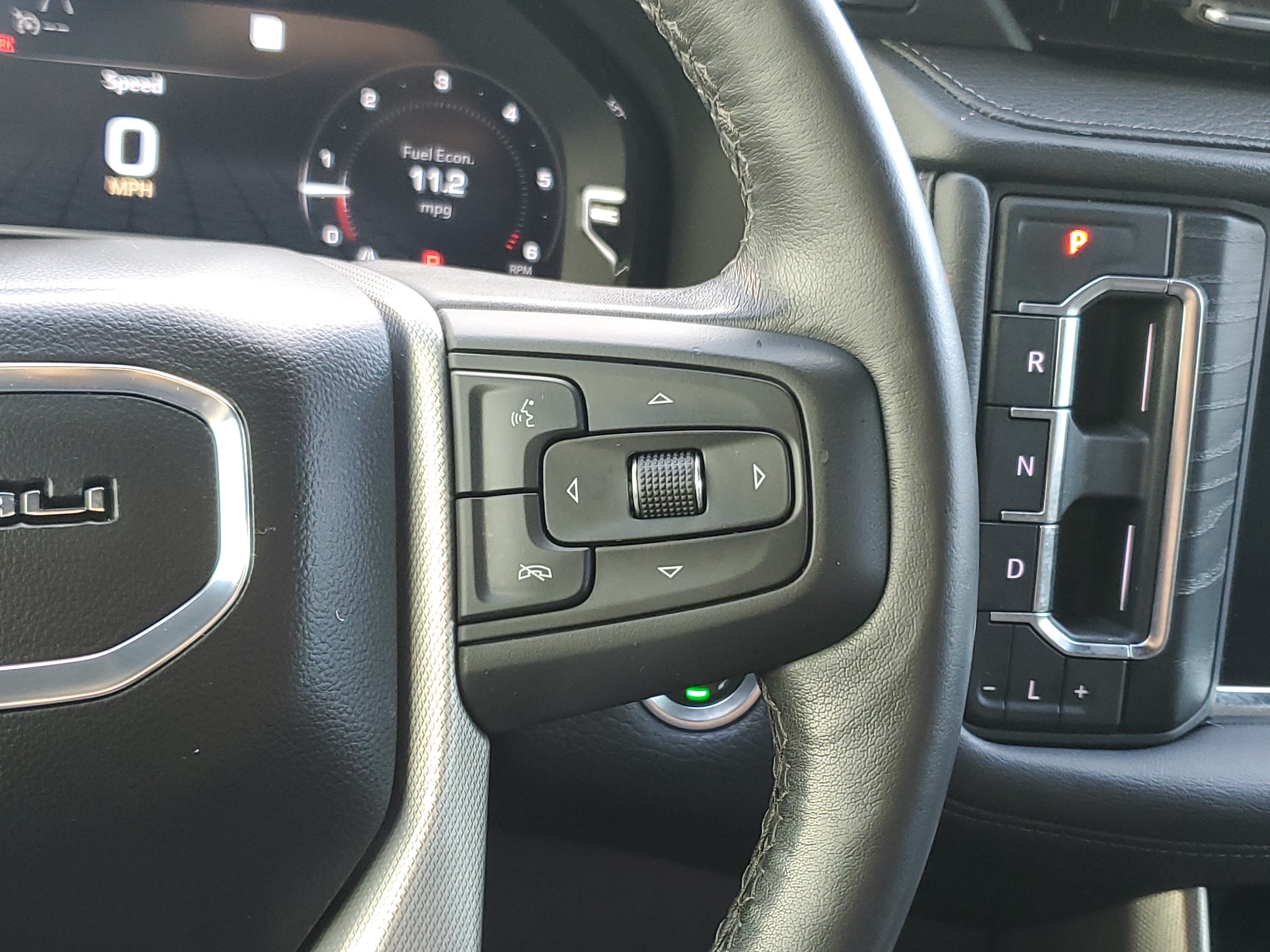 Used 2022 GMC Yukon XL Denali RWD image 26