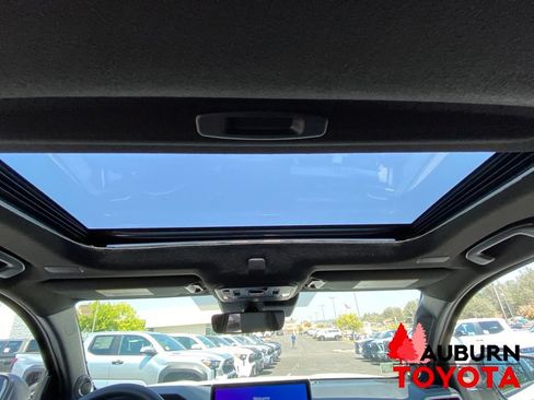 New 2026 Toyota 4Runner TRD Off-Road Premium AWD/4WD image 27