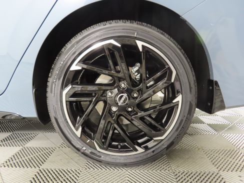 New 2026 Nissan Sentra SR w/ SR Premium Package image 13