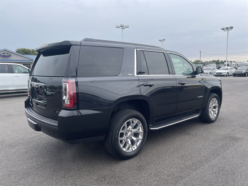 Used 2020 GMC Yukon SLT w/ Value Plus Edition AWD/4WD image 3