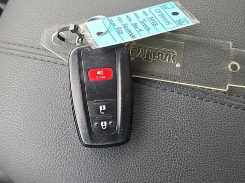 Used 2023 Toyota RAV4 Adventure image 32