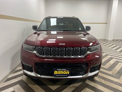 New 2025 Jeep Grand Cherokee L Summit w/ Advanced Protech Group IV image 16